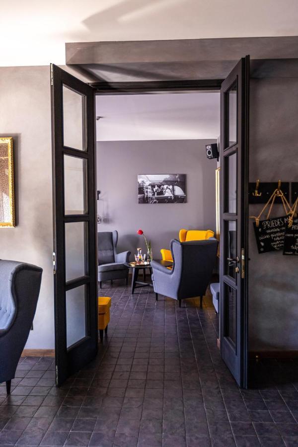 Priedes Maja Hotel Ainaži Екстериор снимка